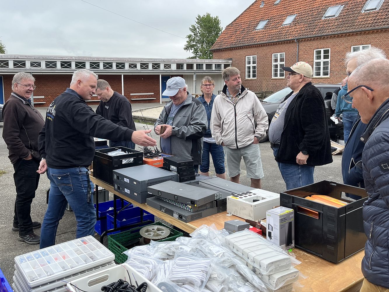 hamday04a