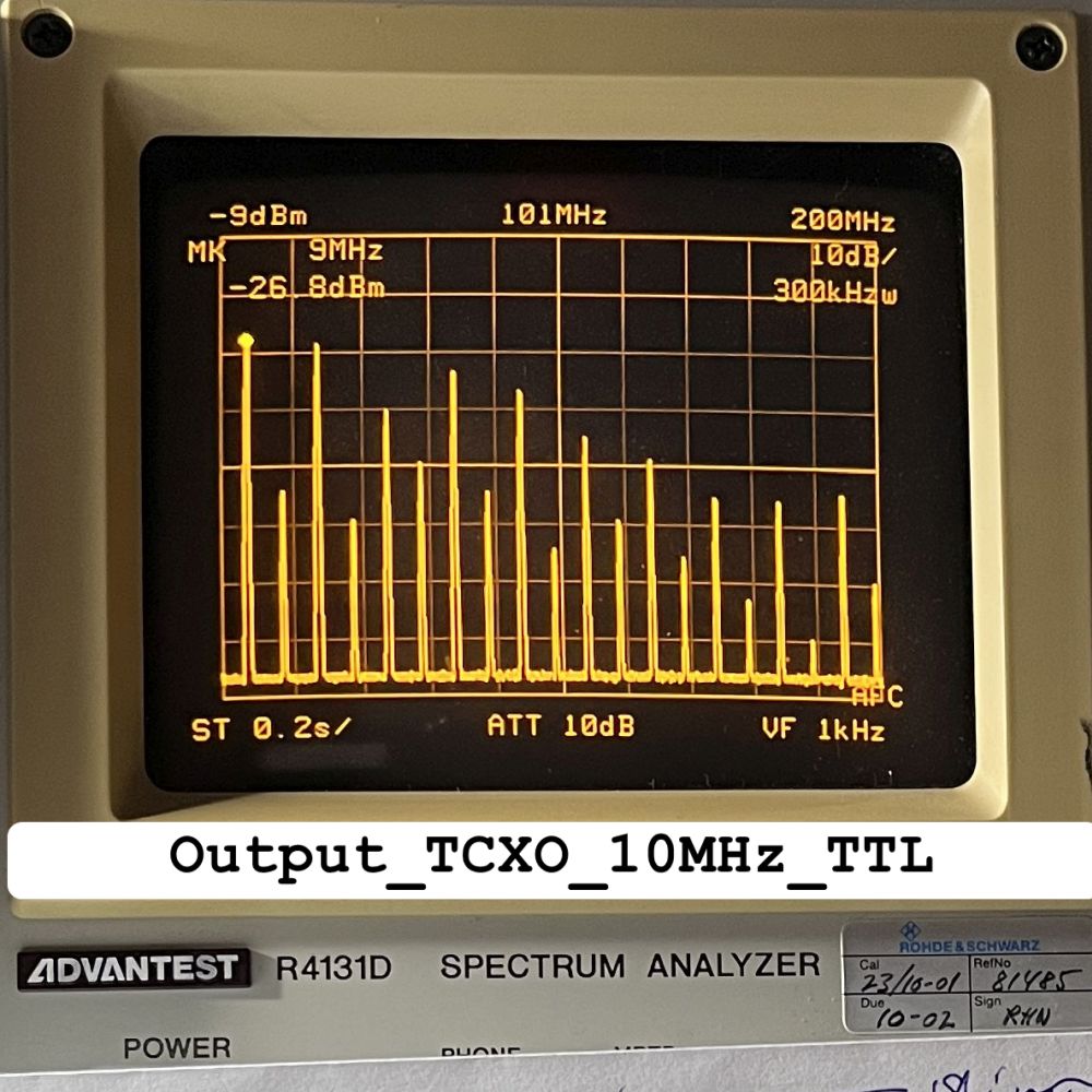output_10mhz_tcxo_200mhz_ttl.jpg