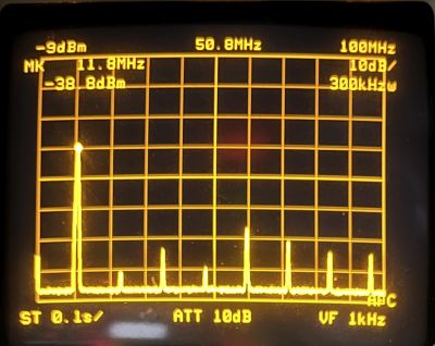 frekv_11800khz_span_100.jpg