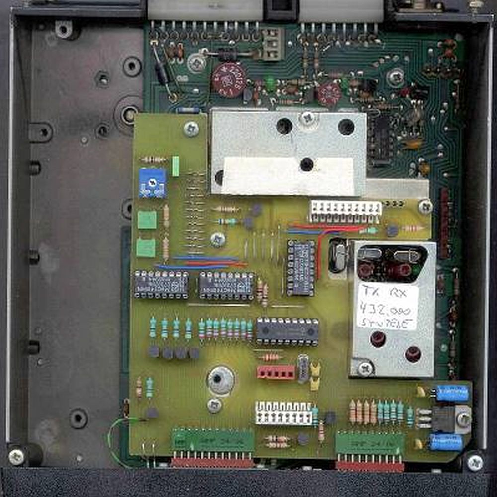 CQM 5662S board with PIC-controler